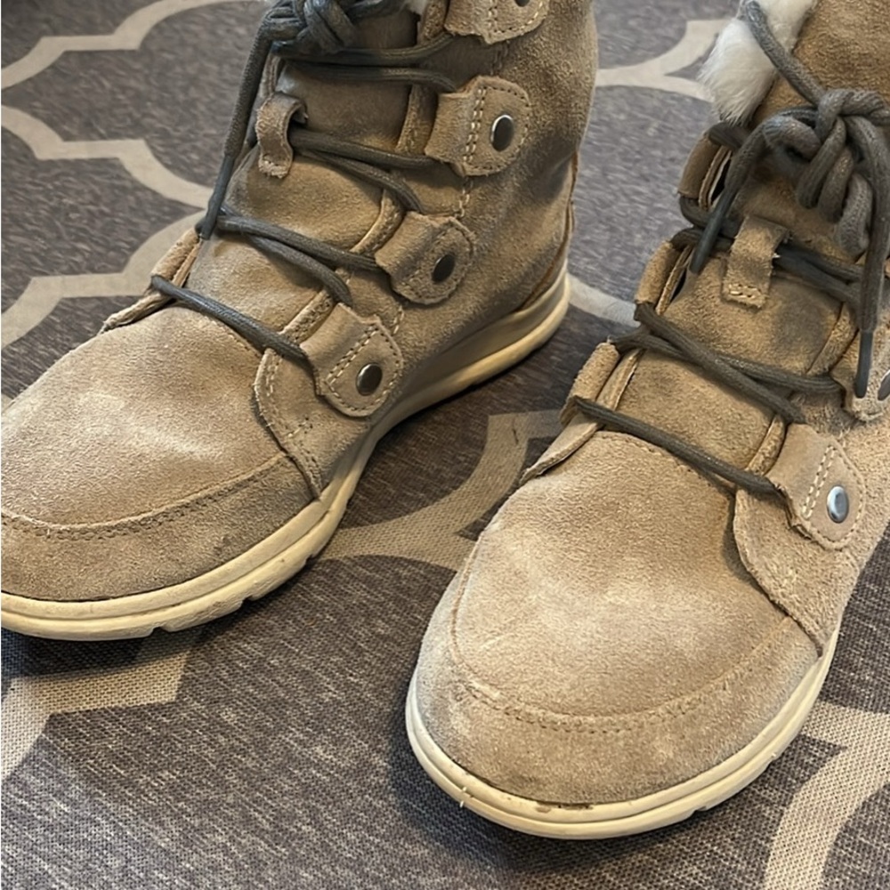 Sorel Tan Winter Boots